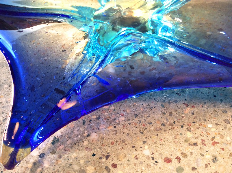 waschbecken_nah_blau3_1200x600