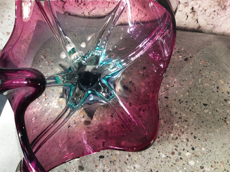 waschbecken_nah_obergine_1200x600