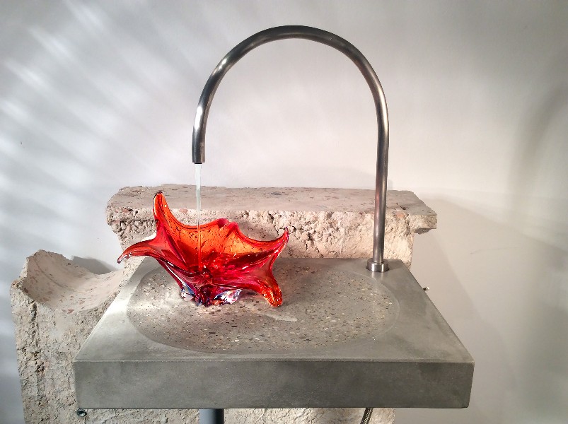 waschbecken_total_rot_1200x600